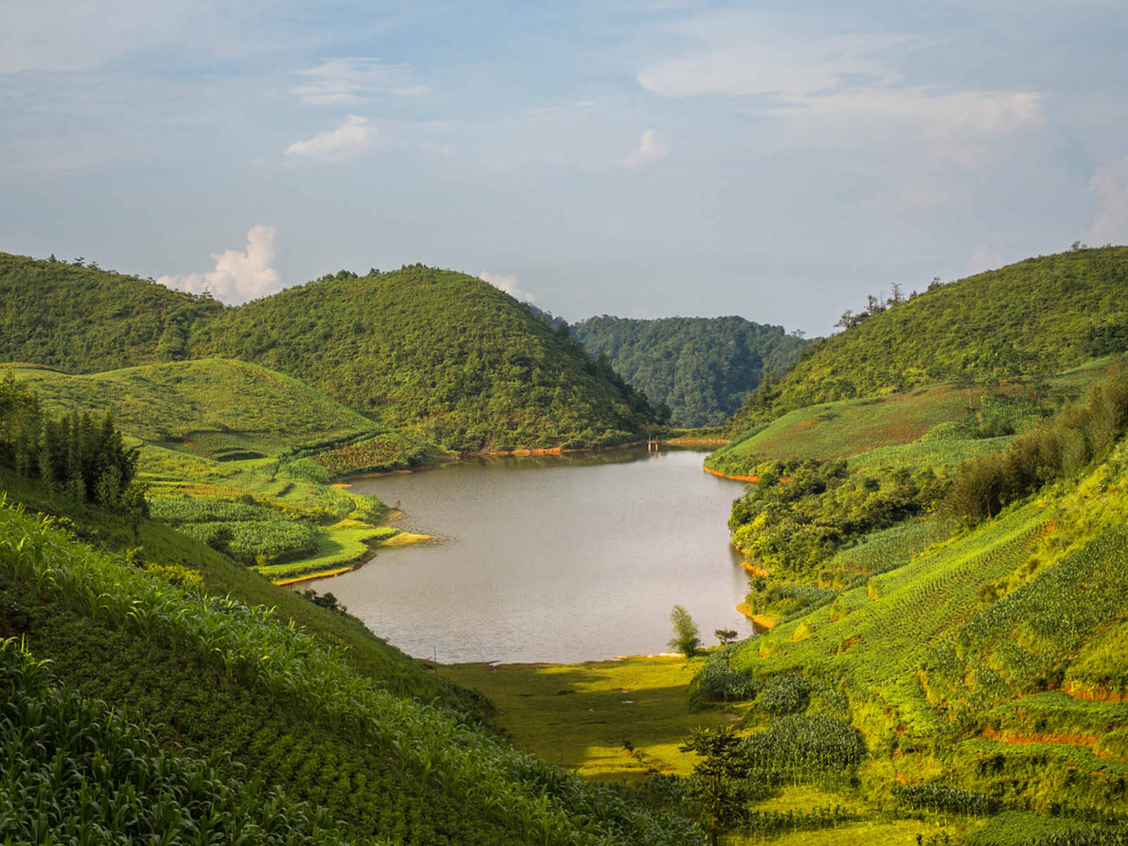 Xam Tang lake